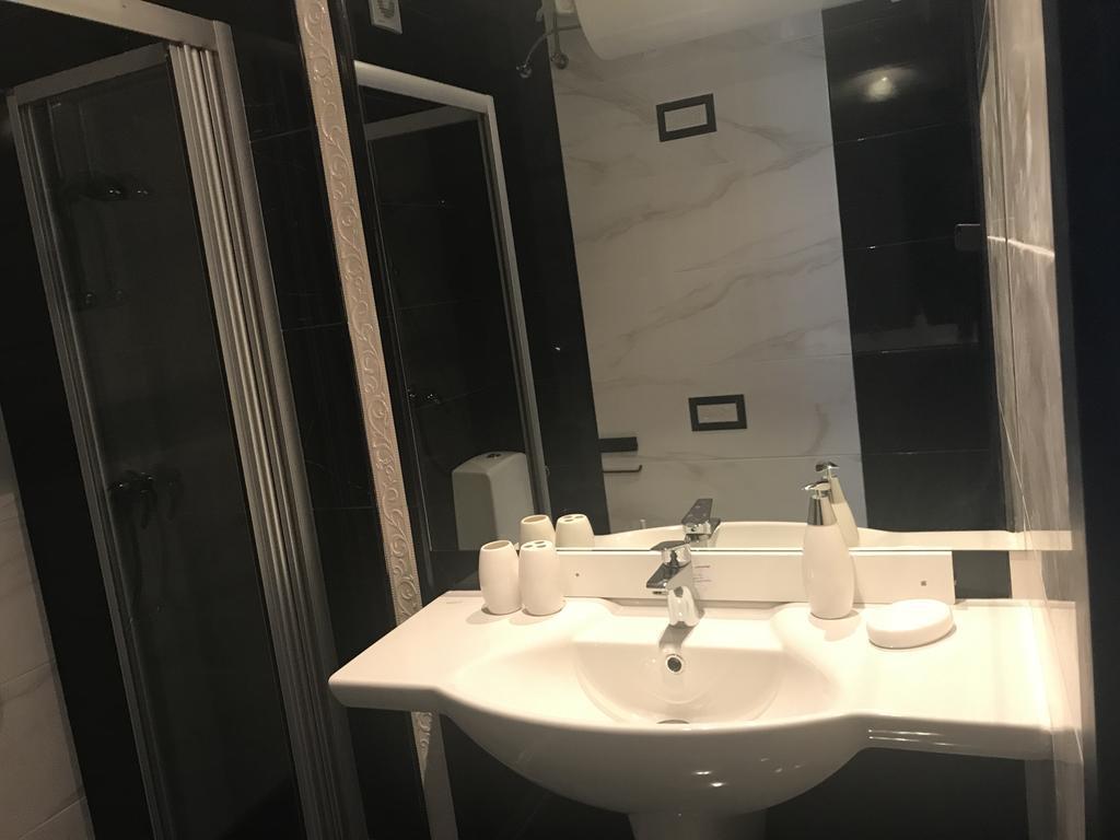 Botabara Del Mar Apartments Pomorie Ngoại thất bức ảnh